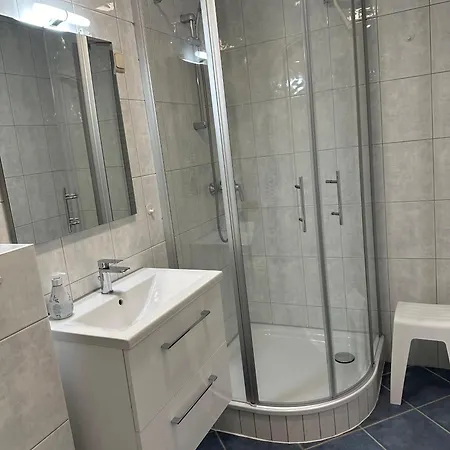 Ferienwohnung-in-strandnaehe-schwalbennest-2 Apartman